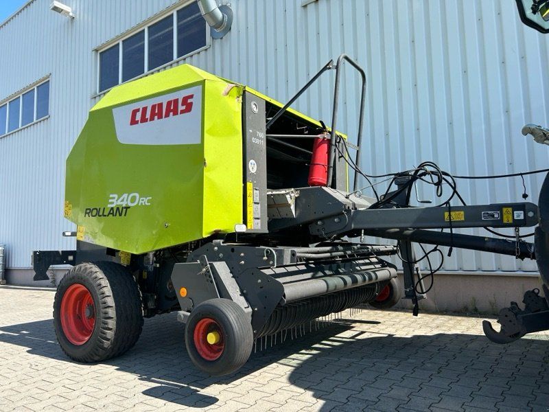 Claas Rollant 340 RC