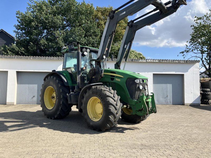 John Deere 7930