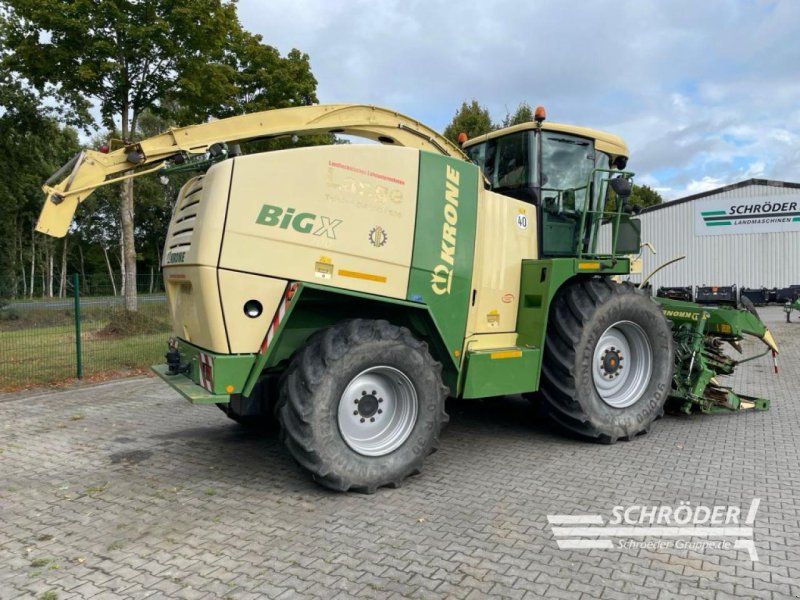 Krone BIG X 700 + EASYCOLLECT 903 + EASYFLOW