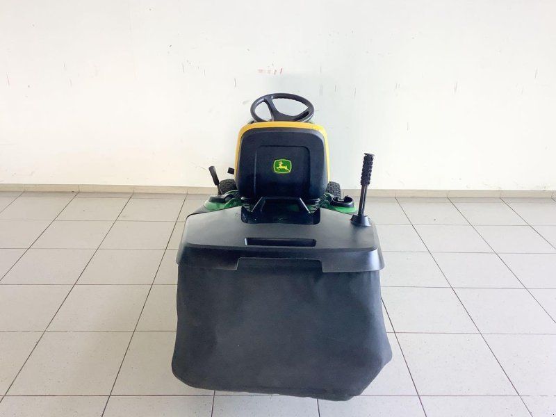 John Deere X130R