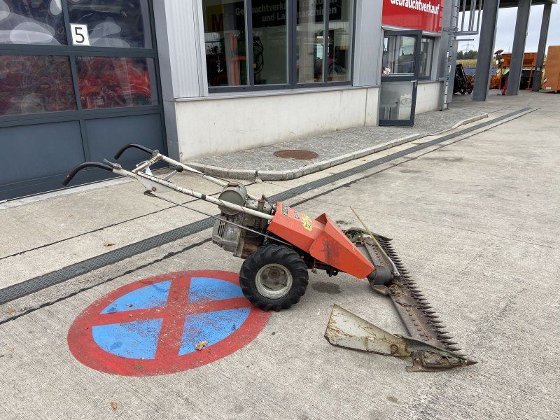 Bucher M200