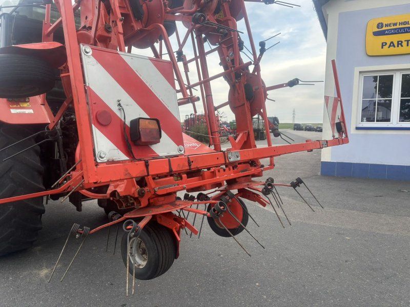 Kuhn GF 8702