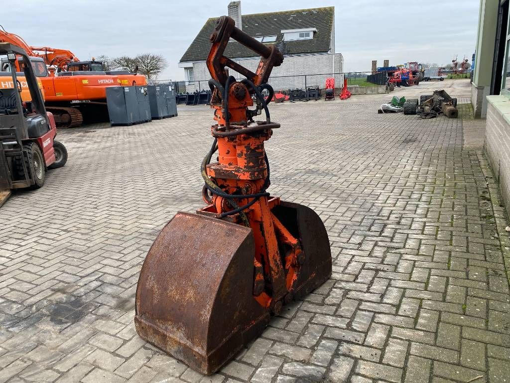 Atlas E 12 D