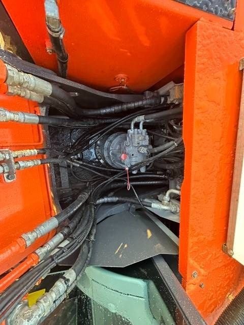 Hitachi ZX 210 LC-5B