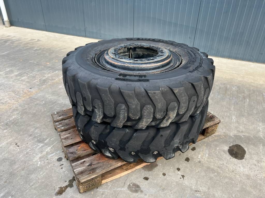 Michelin 1000 x 20 banden / 10.00 x 20: 1x2 Reifen
