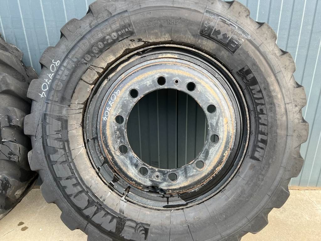 Michelin 1000 x 20 banden / 10.00 x 20: 1x2 Reifen