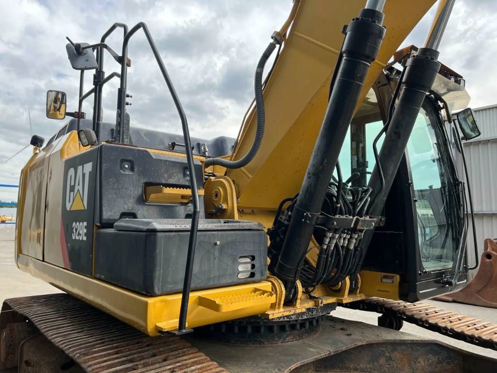 CAT 329E L