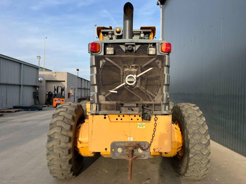 Volvo G930B