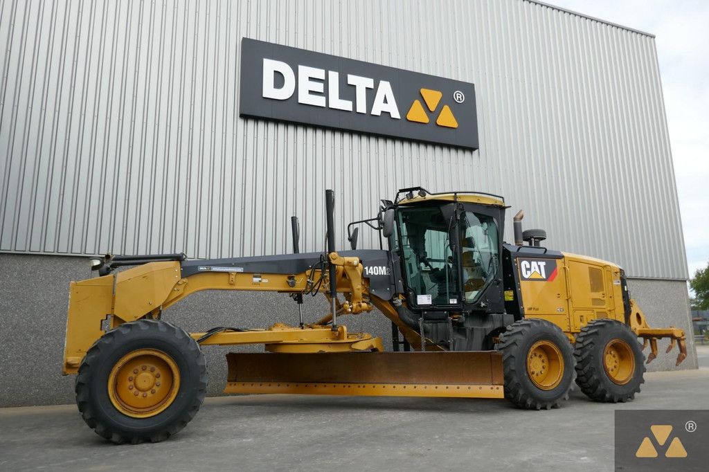Caterpillar 140M2