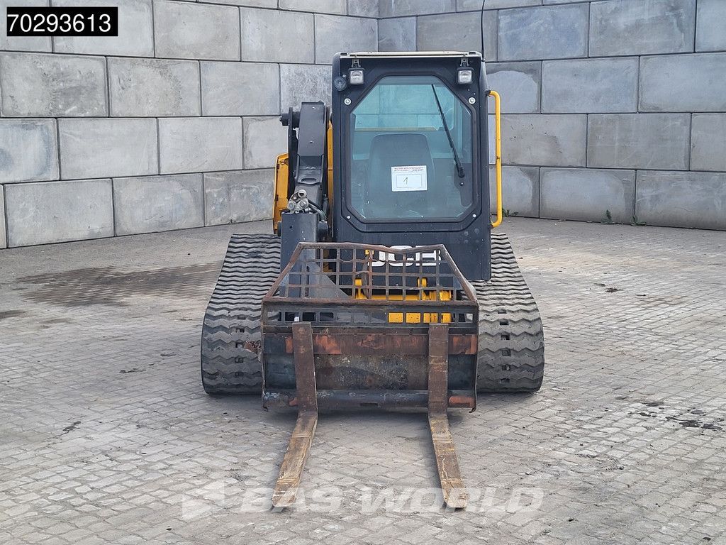 JCB 270T T4