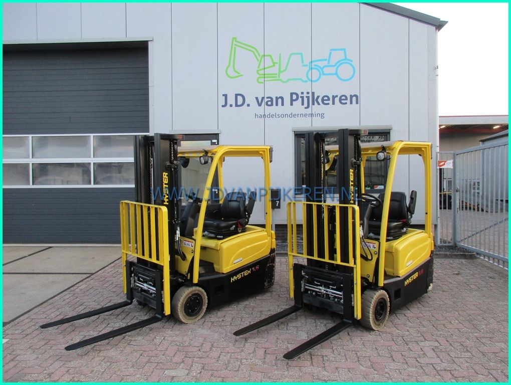 2x Hyster J1.6XNT 2018 triplex4.9m+sideshift+forkversteller