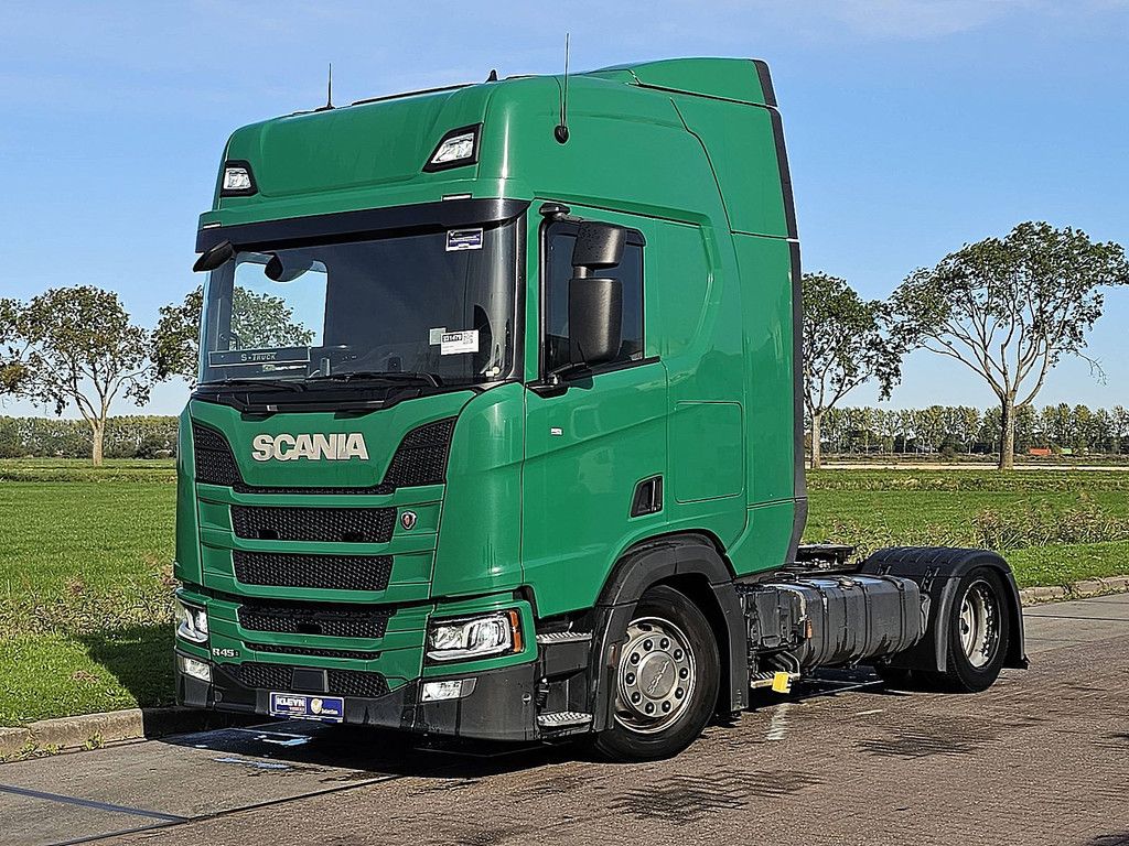 SCANIA R450