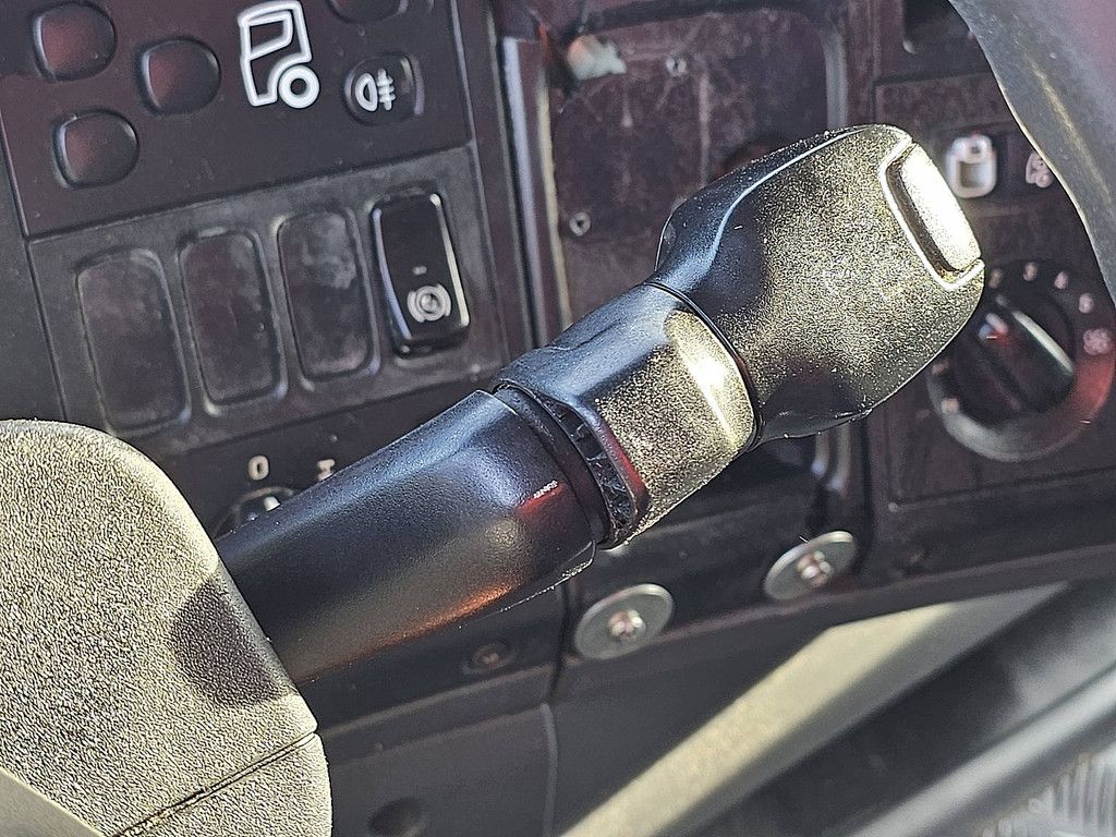 SCANIA P340 cng