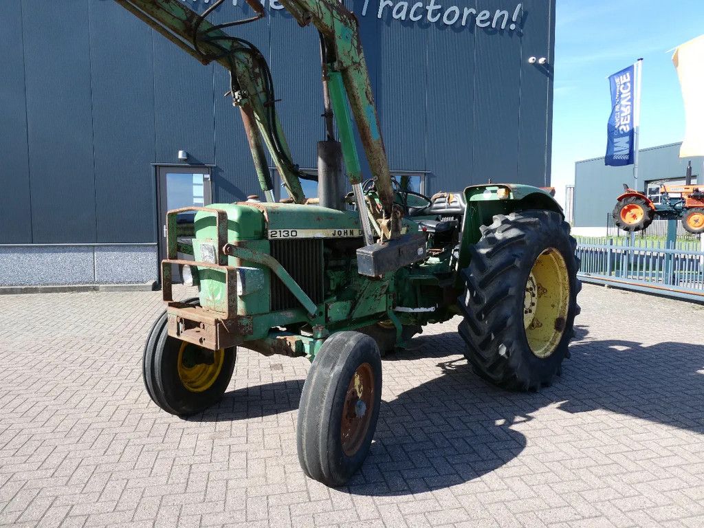 John Deere 2130 2wd / 4325 Draaiuren / Margetrekker