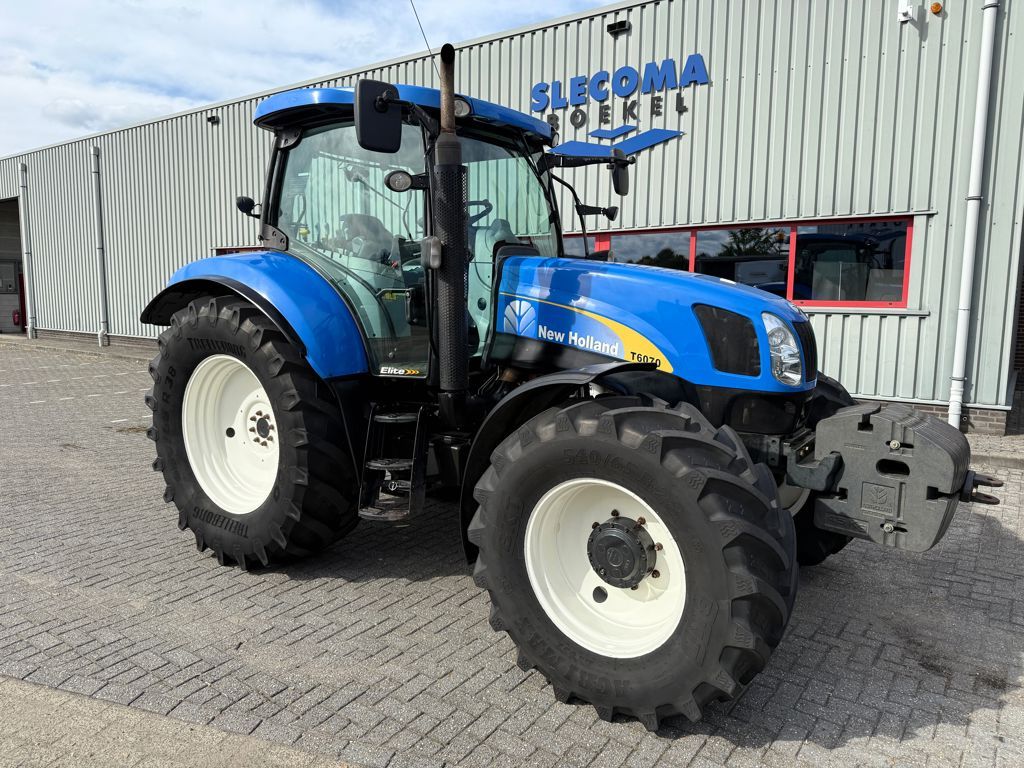 New Holland T6070 Elite