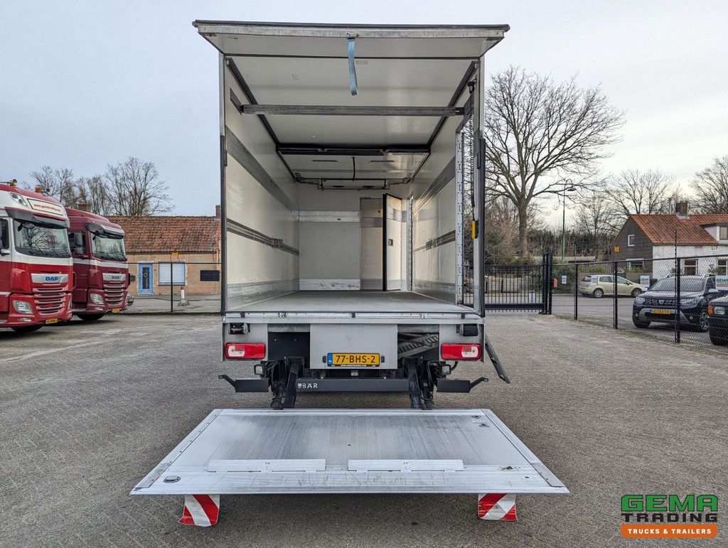 DAF CF 280 FAN 6x2/4 DagCab Euro6 - Koel-VriesBak 7.9m + Carrier Supra 1150MT + Laadklep 2000kg - 10/2025APK