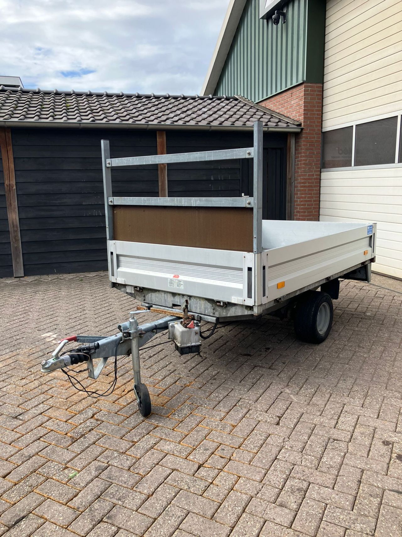 Humbaur auto aanhanger kieper ( gereserveerd )