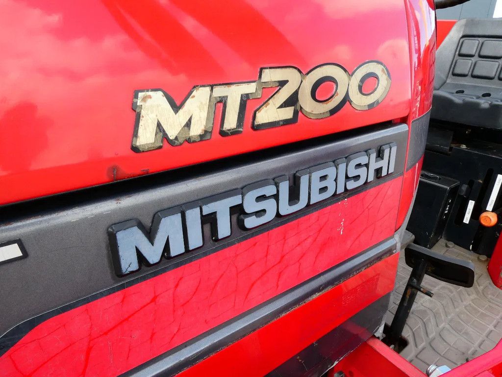 Mitsubishi MT200 4wd / 0145 Draaiuren / Margetrekker