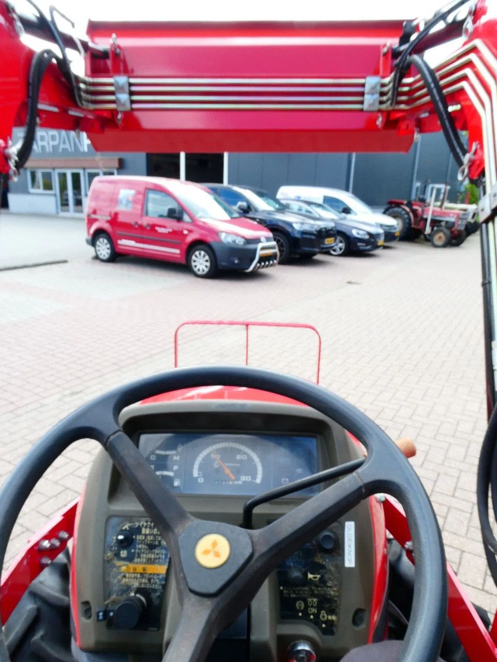 Mitsubishi MT200 4wd / 0145 Draaiuren / Margetrekker