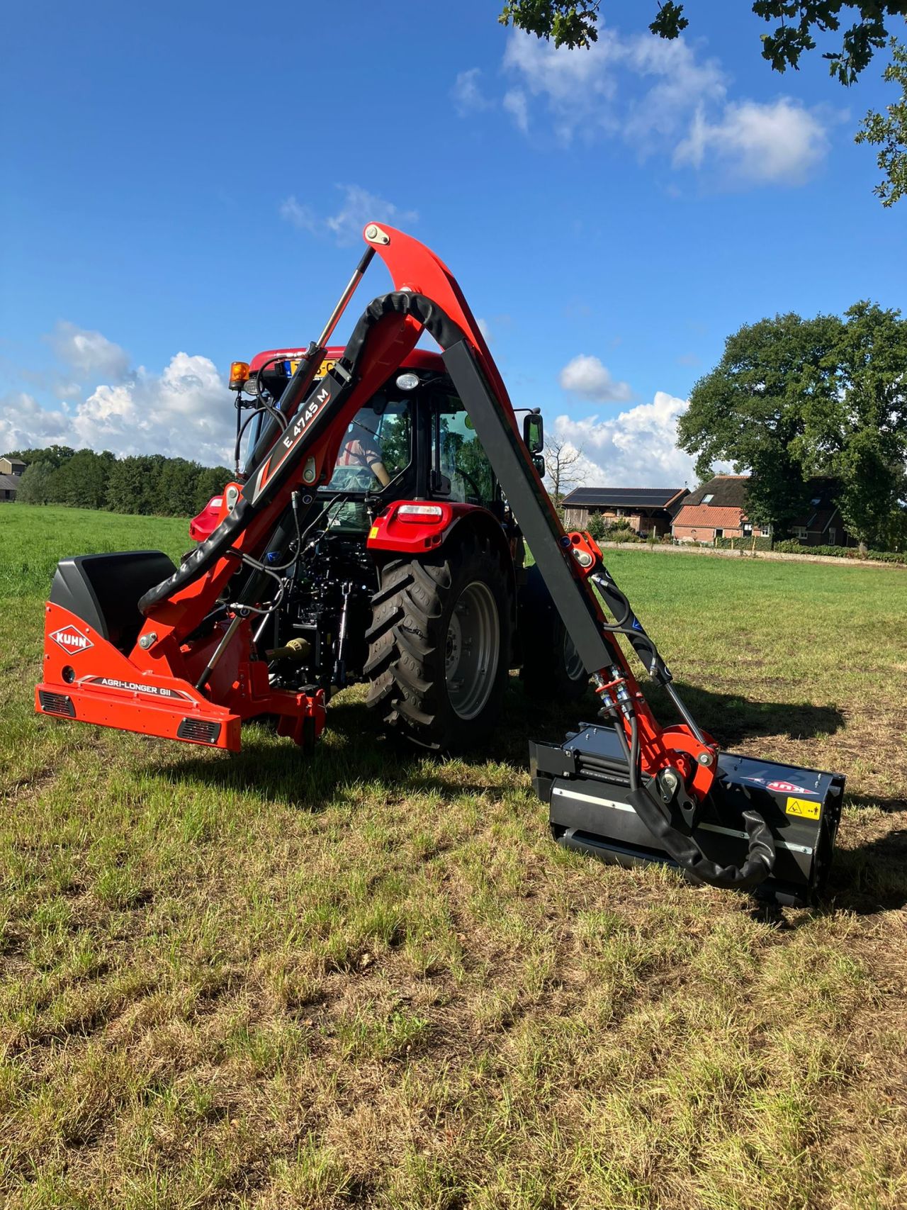 Kuhn E4745M armklepelmaaier