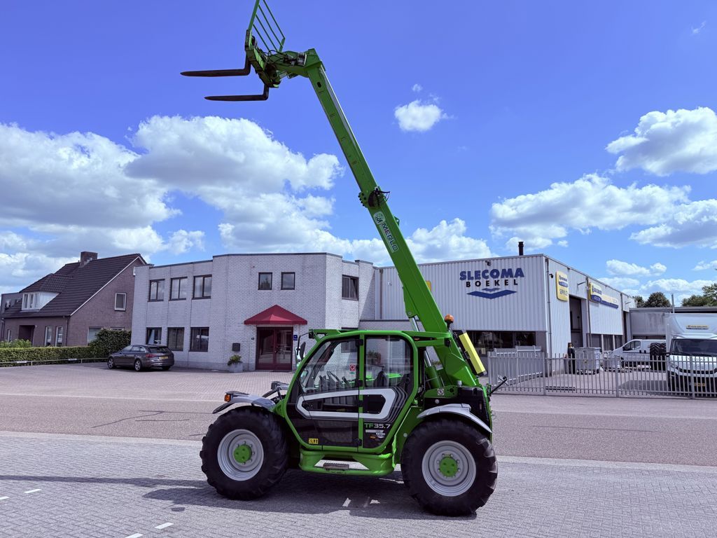 Merlo TF35.7-140 Telehandler