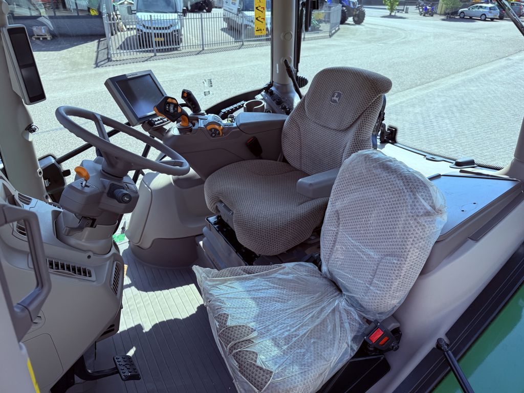 John Deere 6R130 Command Pro Autopowr