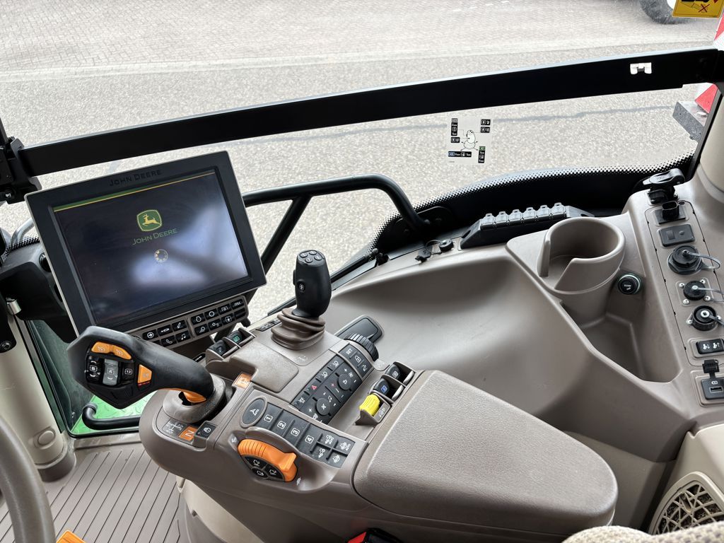 John Deere 6250R Premium Edtition Autopowr