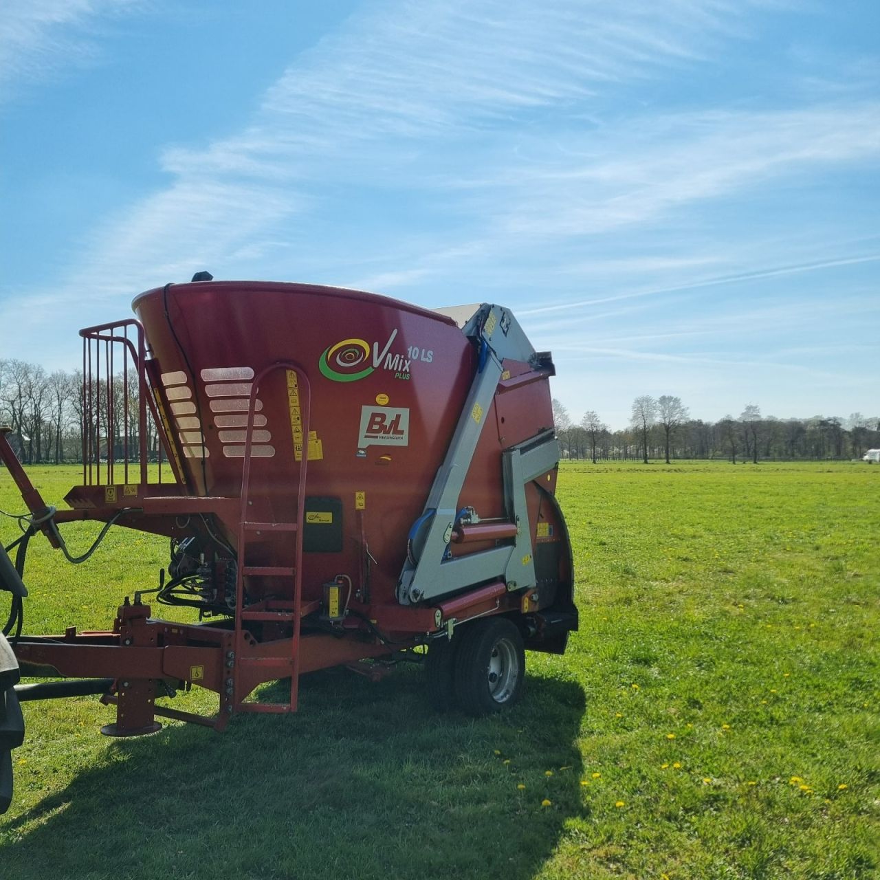 BVL v-mix plus 10LS zelfladende voermengwagen