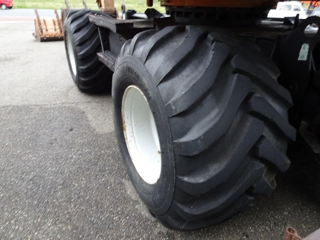 Caterpillar M315