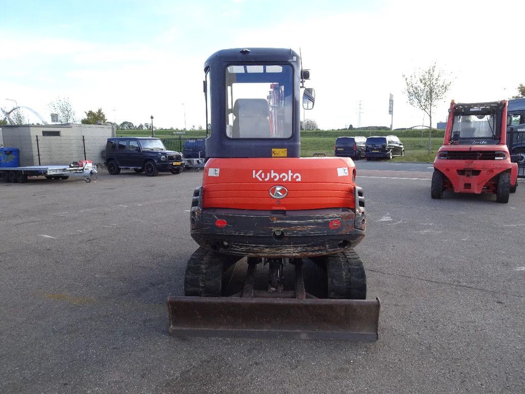 Kubota KX121-3