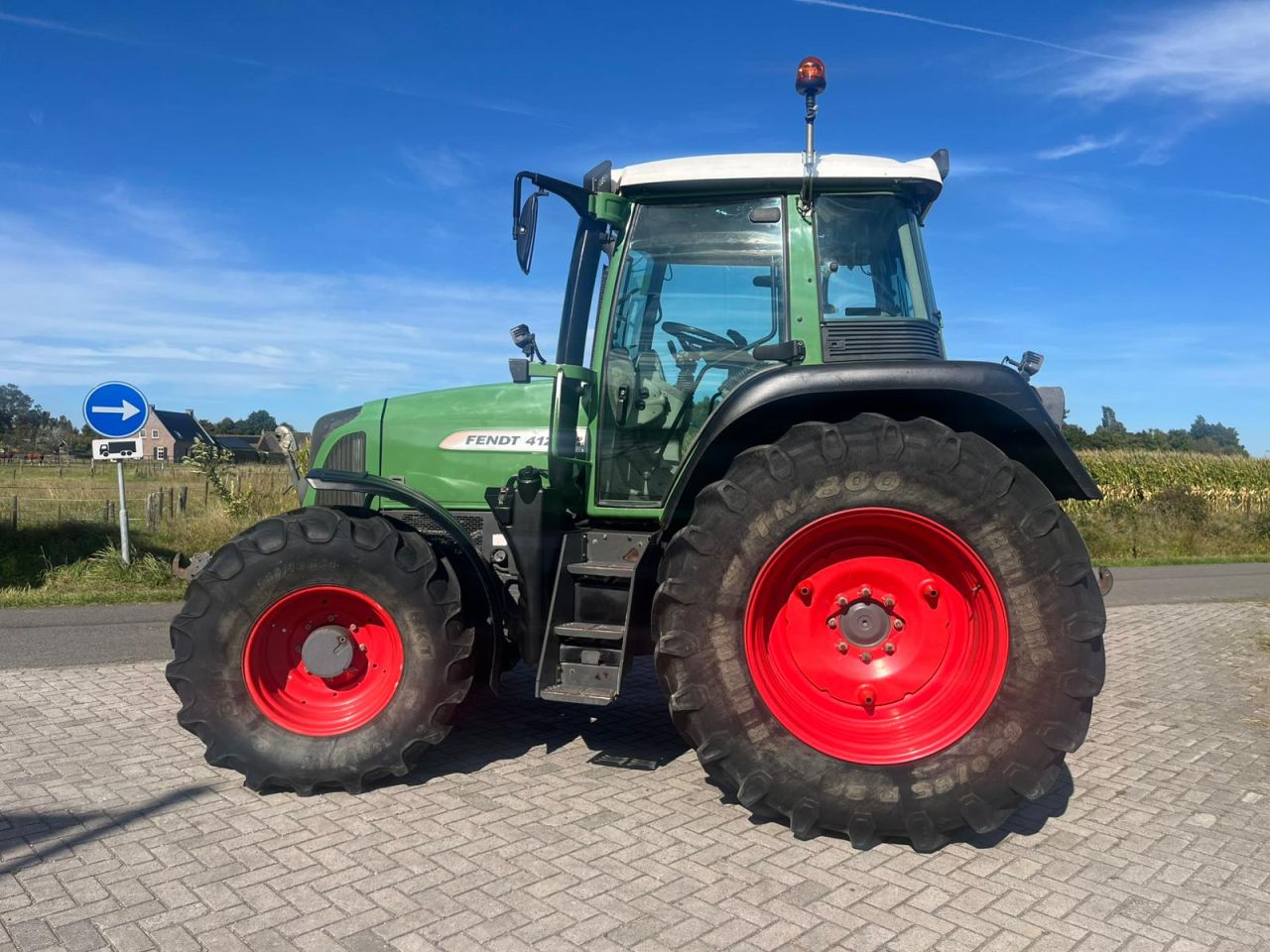 Fendt 412 Vario com 3