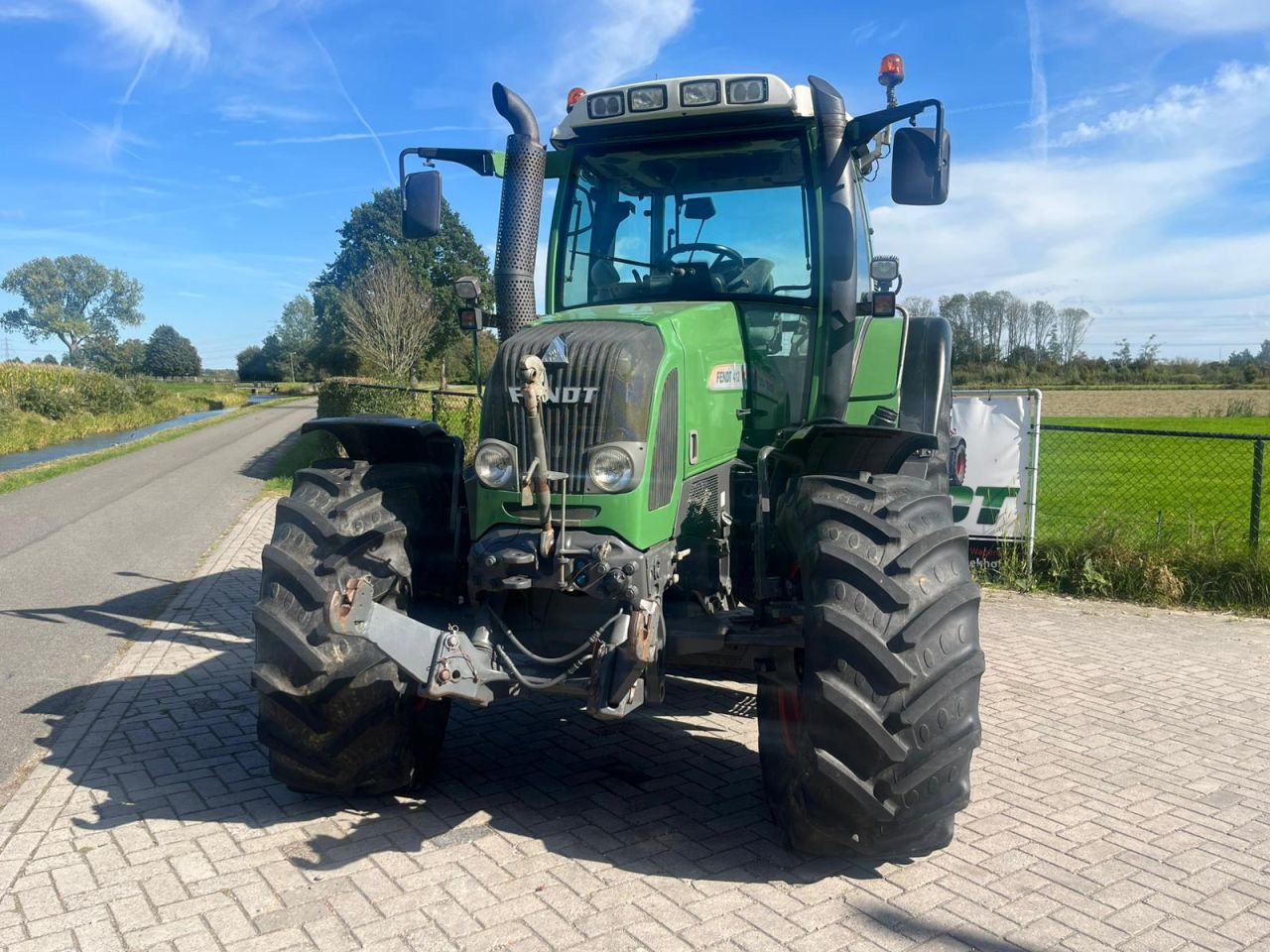 Fendt 412 Vario com 3