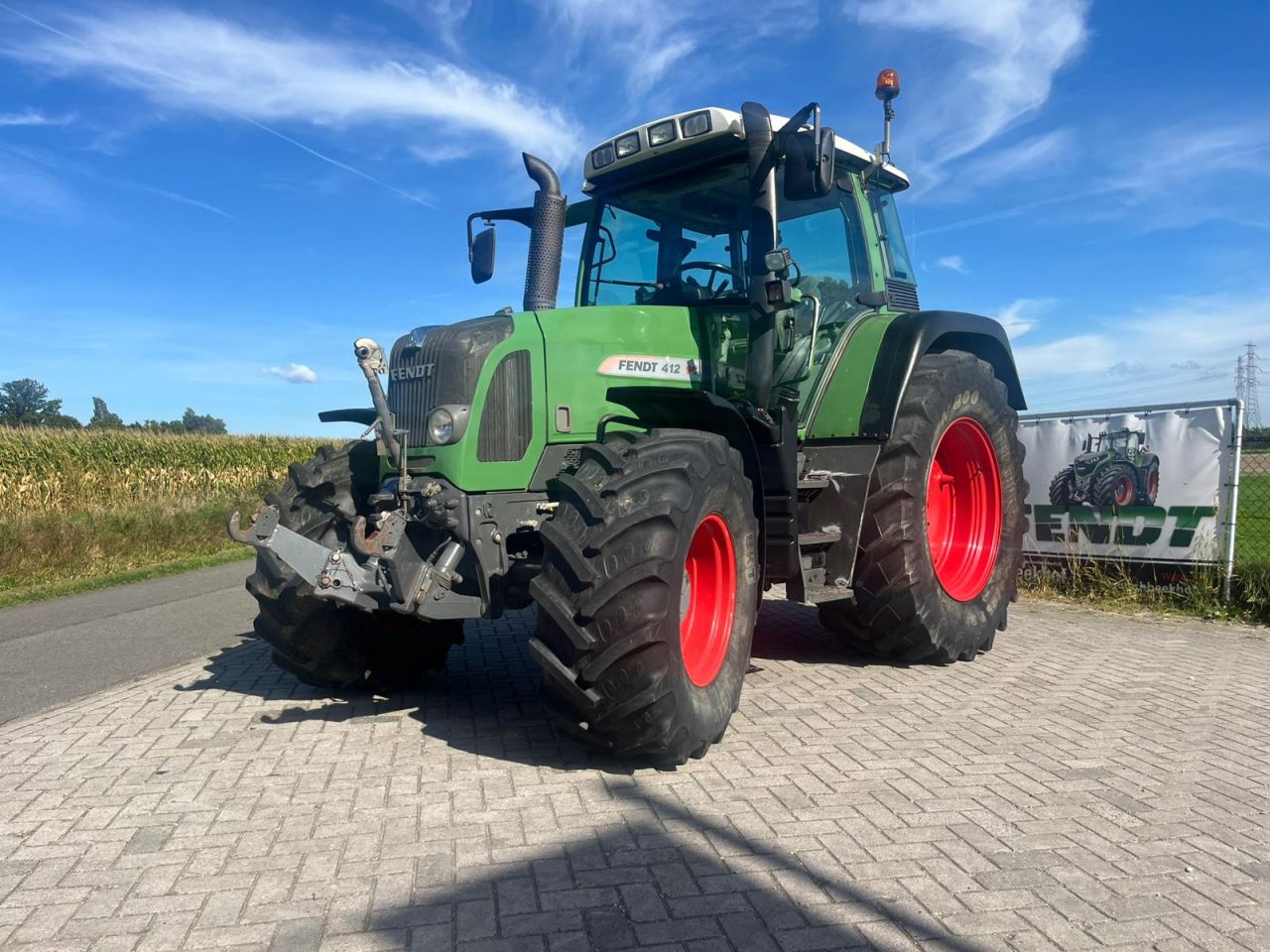 Fendt 412 com 3