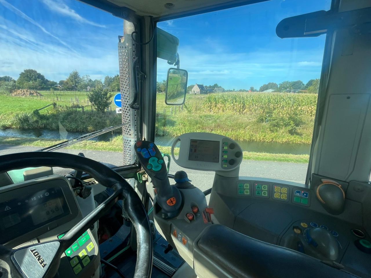 Fendt 412 com 3