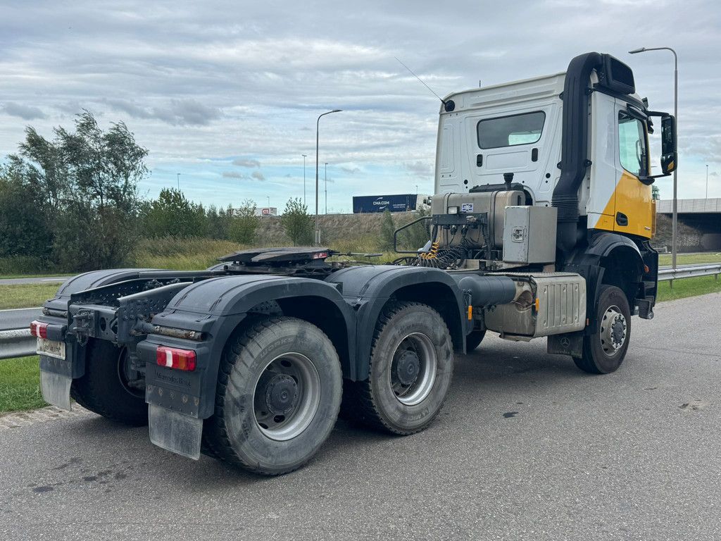 MercedesBenz AROCS 3345