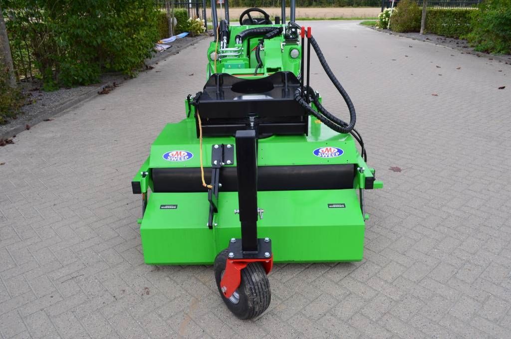 M Sweep HSTV600 125 cm veegmachine met opvang
