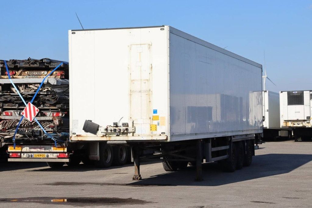 Closed Semi-trailer Schmitz Cargobull SKO 24 2014
