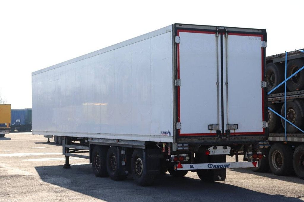 Closed Semi-trailer Schmitz Cargobull SKO 24 2014