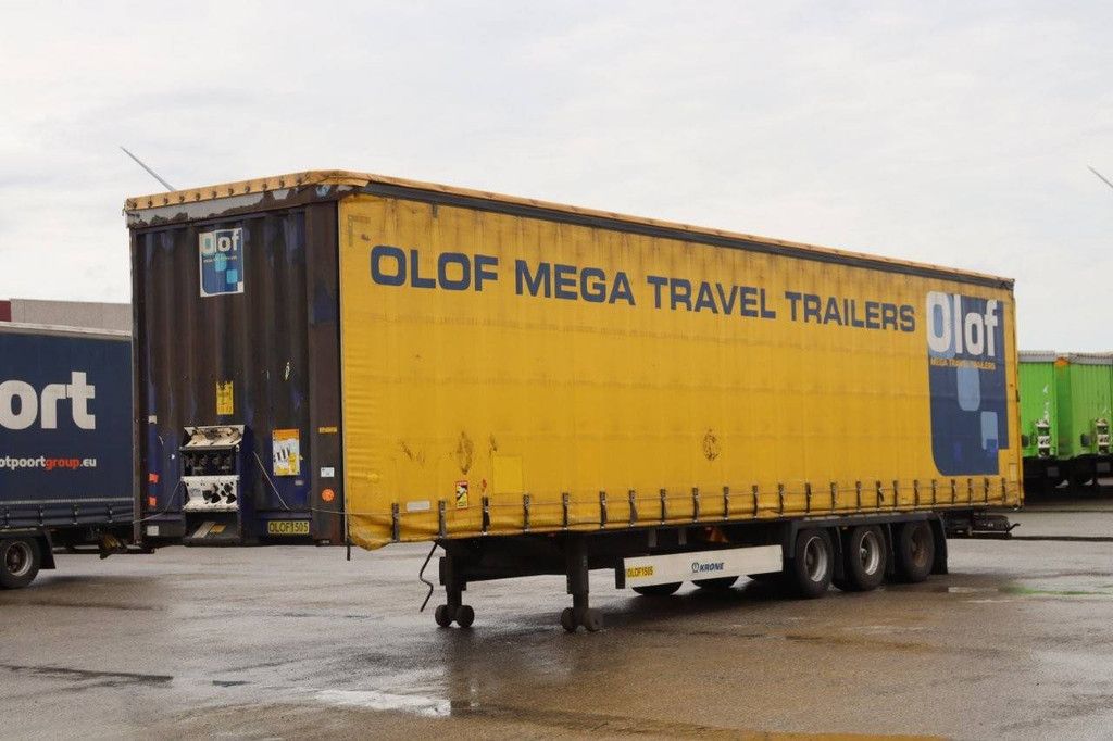 Krone SD 2015 sliding tarpaulin trailer