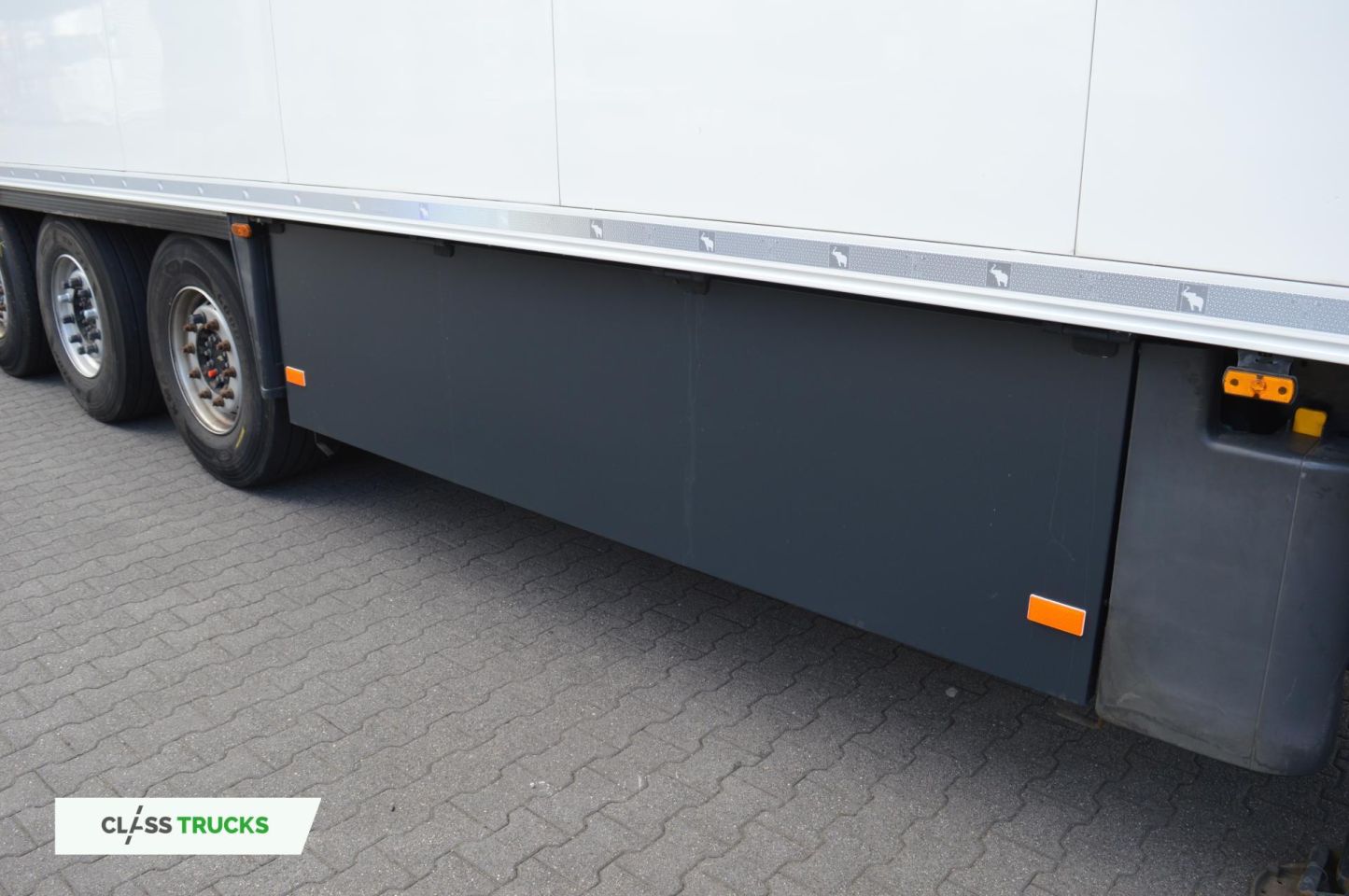 Schmitz Cargobull SKO FP 45 ThermoKing SLXi 300