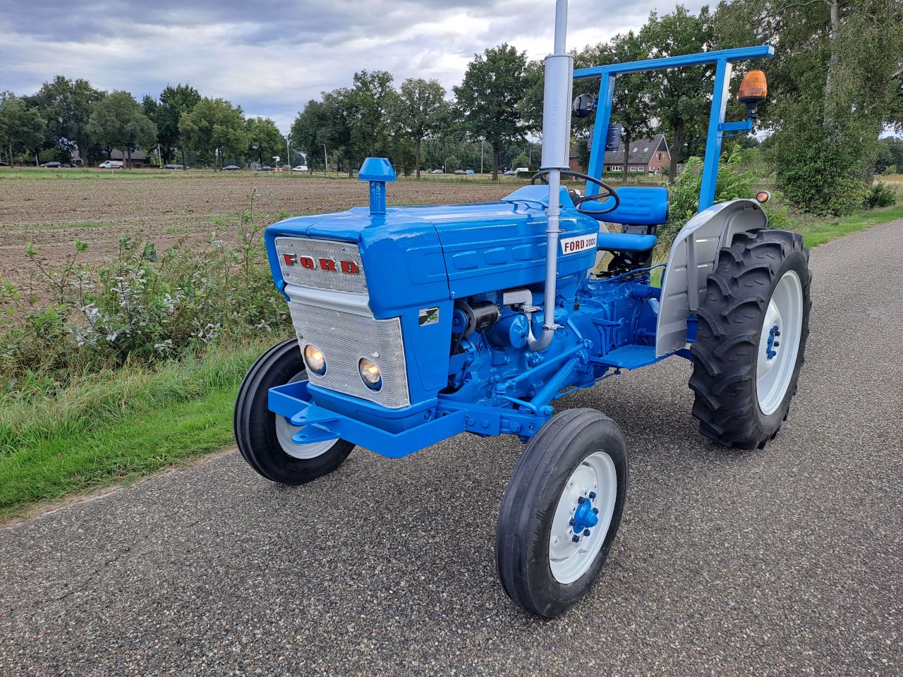 Ford 2000 | Refurbished | inruil en transport mogelijk