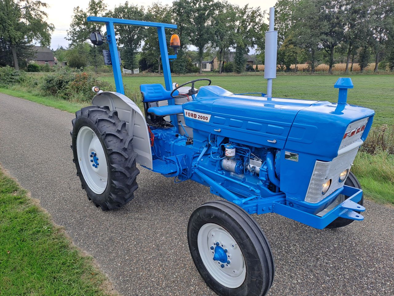 Ford 2000 | Refurbished | inruil en transport mogelijk