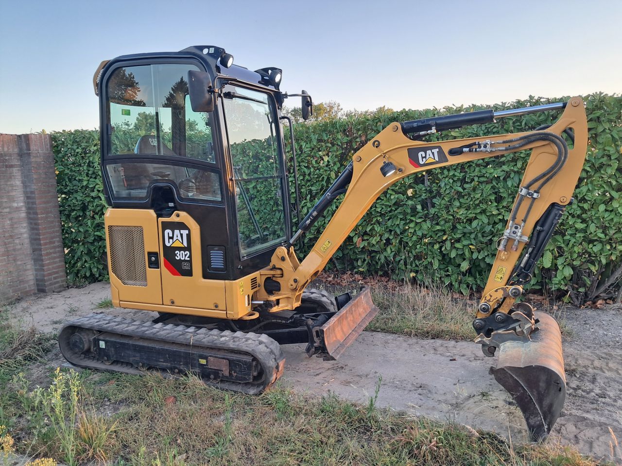 Minigraver Caterpillar 302 CR ( Bj 2020 ) Sloop-sorteer / Kraan
