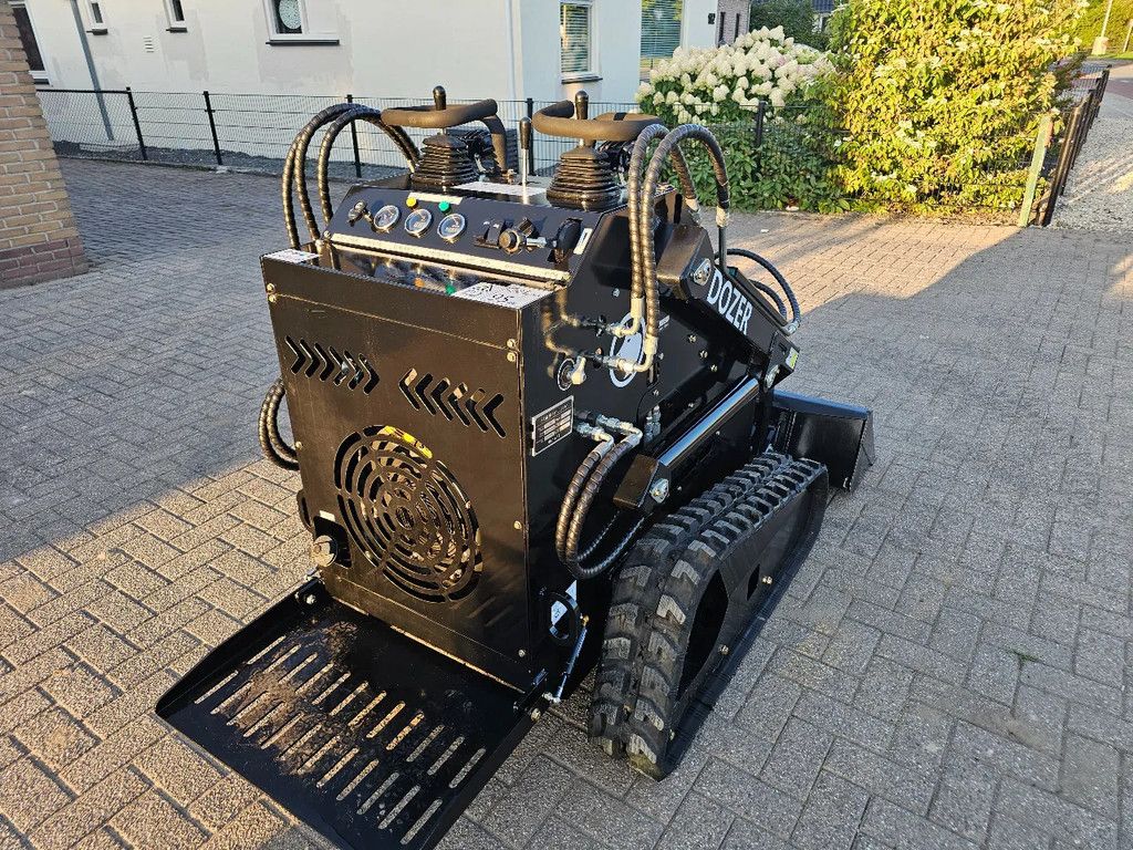 Bobcat Skidster loader 2cil shovel Black edition