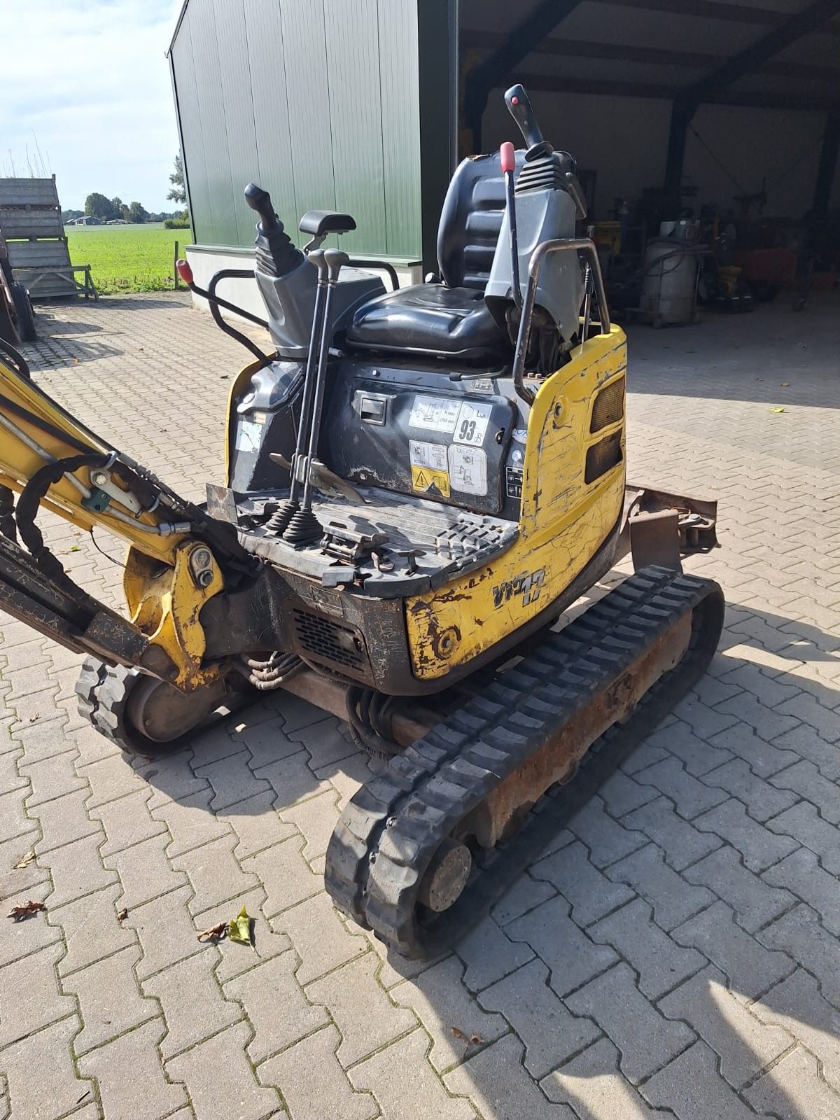 Te koop Yanmar Vio 17 2018