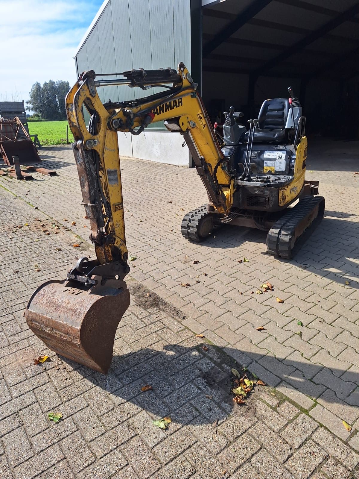 Te koop Yanmar Vio 17 2018