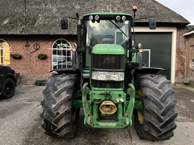 John deere 6930