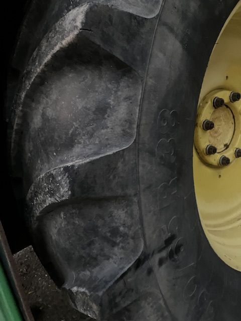 John deere 6930