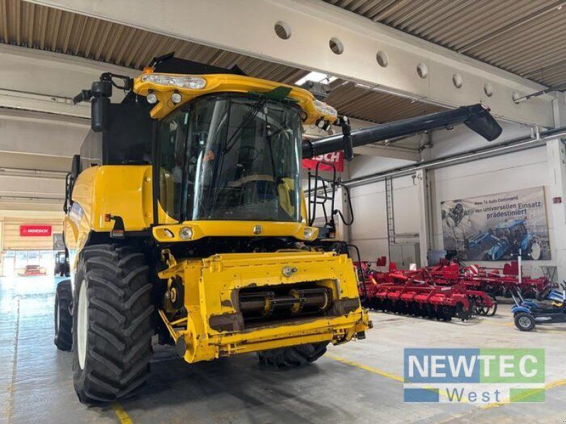 New Holland CR 9080 SCR