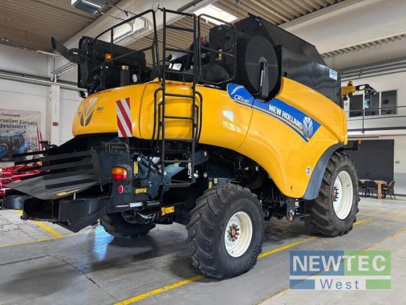 New Holland CR 9080 SCR